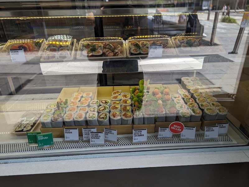 SUSHI YUZEN
